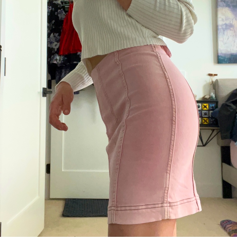 Free People Pencil Skirt Blush Pink Size 6 stretchy